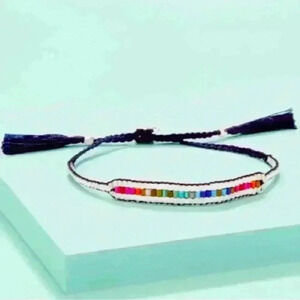 BNIB Stella and Dot Unity Adjustable Wishing Bracelet
